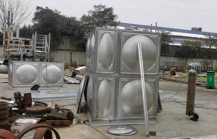 新余不锈钢保温水箱的构成和保温层的材质